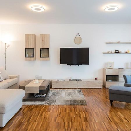 Spacious 2Bdr Apartment - Free Parking Zagreb Luaran gambar