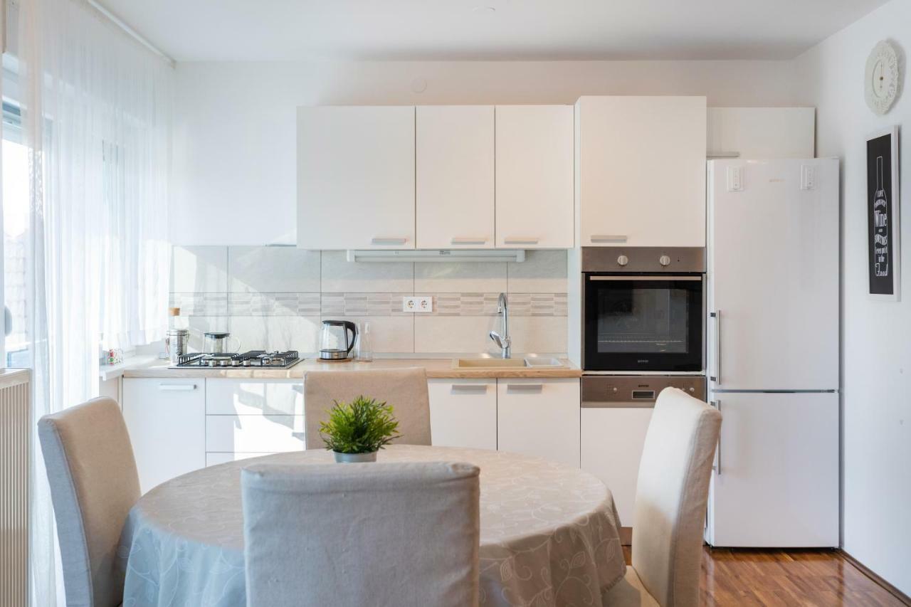 Spacious 2Bdr Apartment - Free Parking Zagreb Luaran gambar