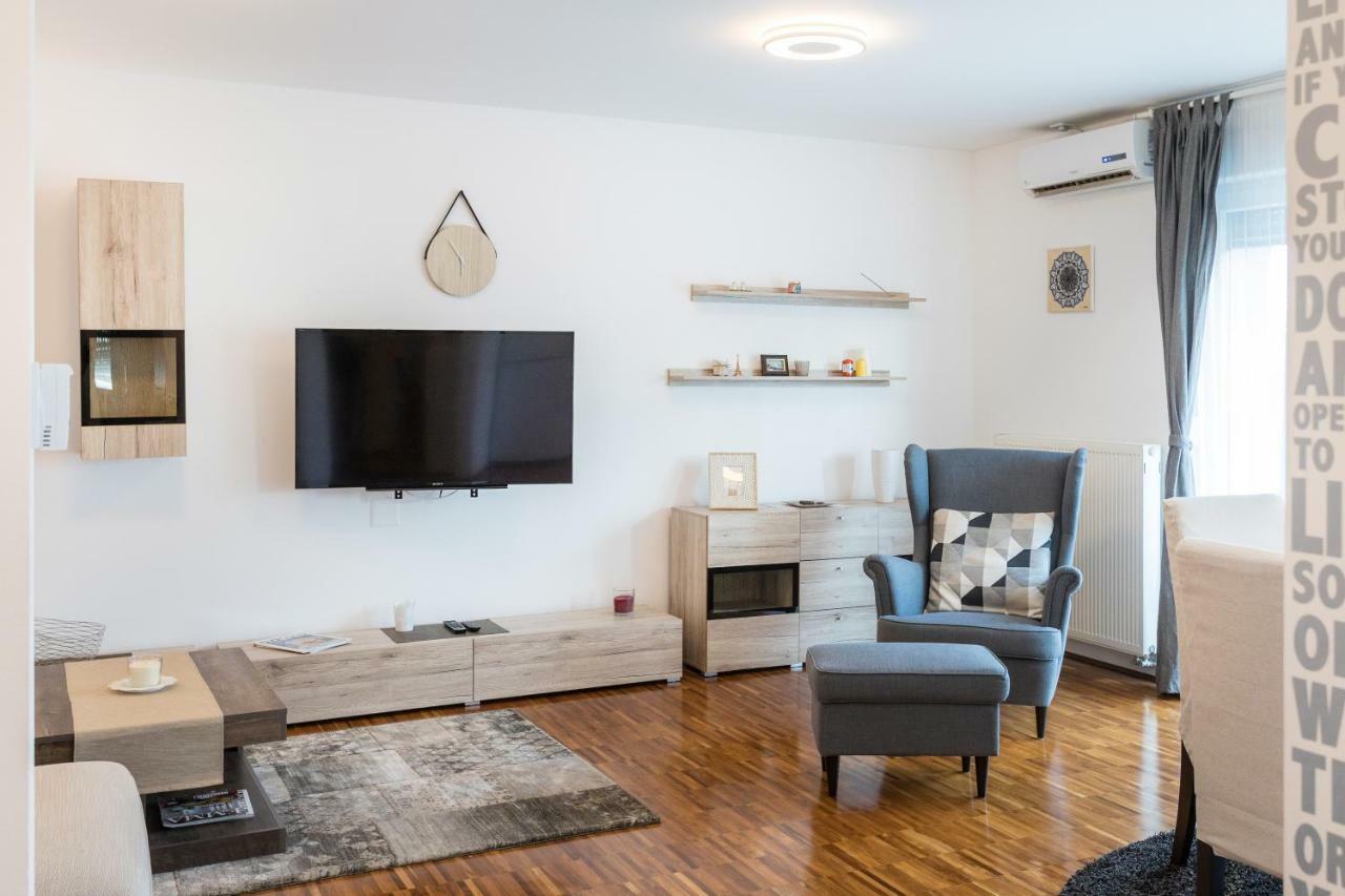 Spacious 2Bdr Apartment - Free Parking Zagreb Luaran gambar